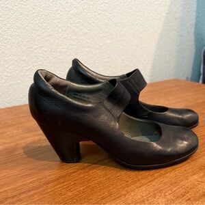 Born Black Leather Crown Mary Jane’s